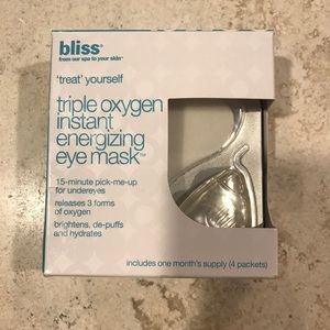 Bliss triple oxygen eye masks